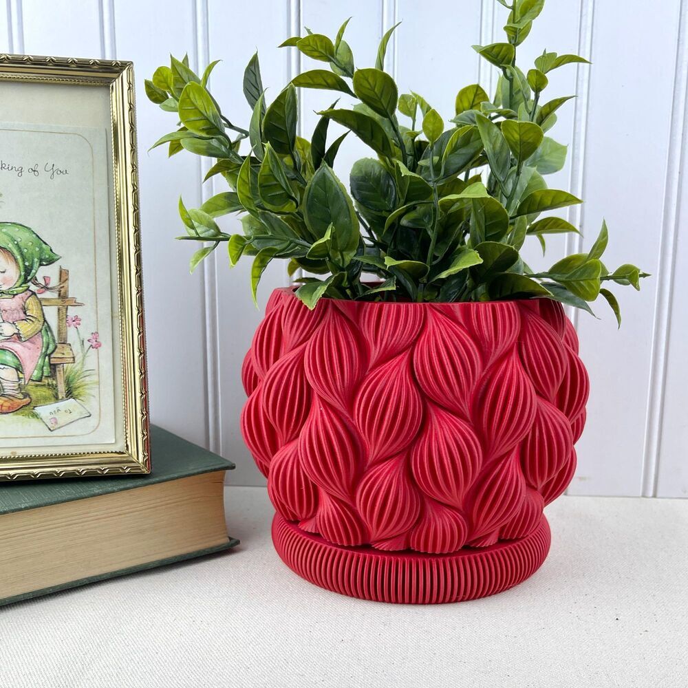 Bold Textured Planter, Ripple Planter Pot, Indoor Flower Pot, Modern Succulents